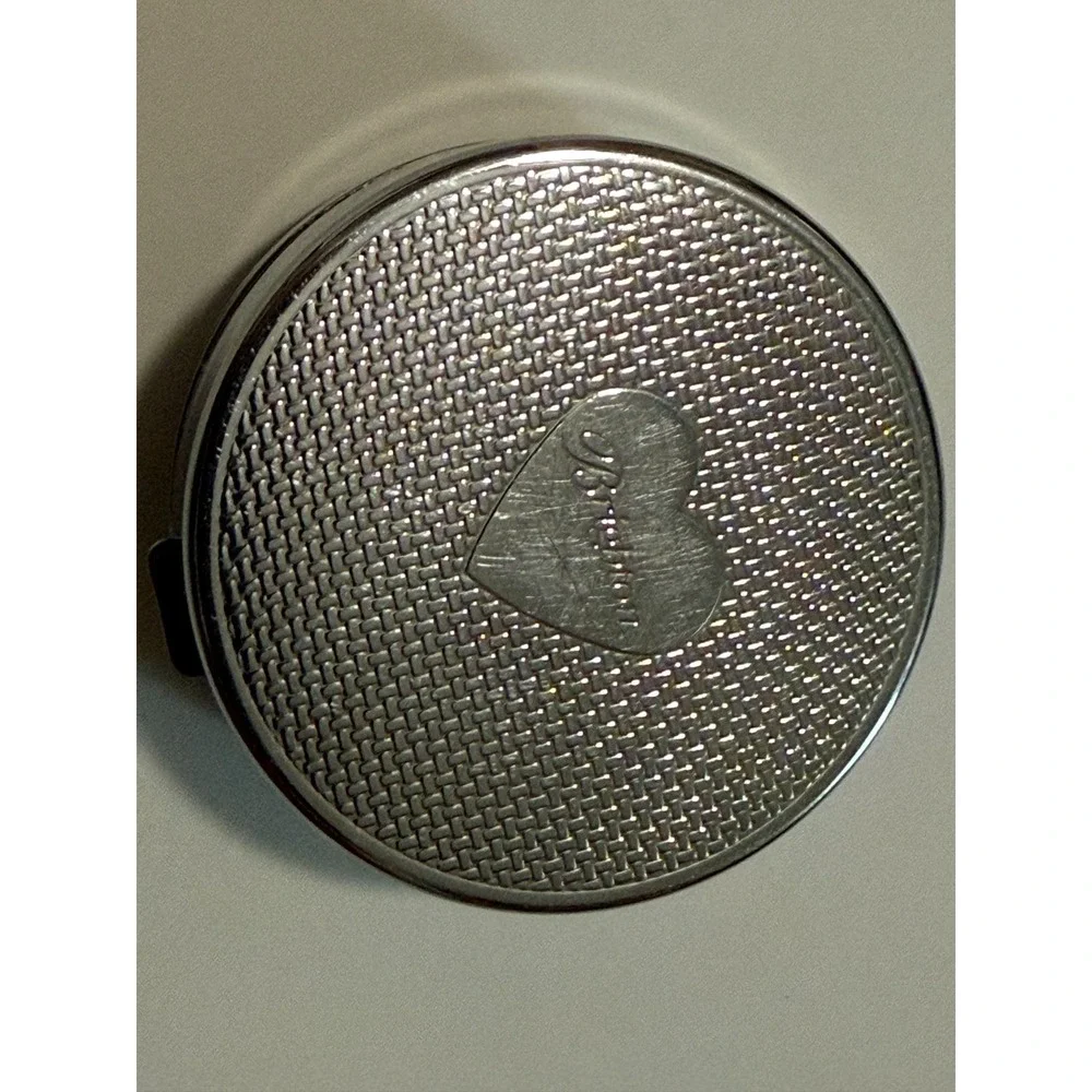 Beautiful Brighton Silver Tone Celtic look heart push‎ button round jewelry case